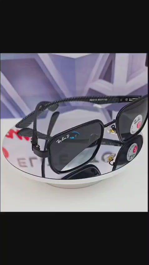 🏎️ Ray-Ban x Scuderia Ferrari (Edición Fibra de Carbono) 🏎️