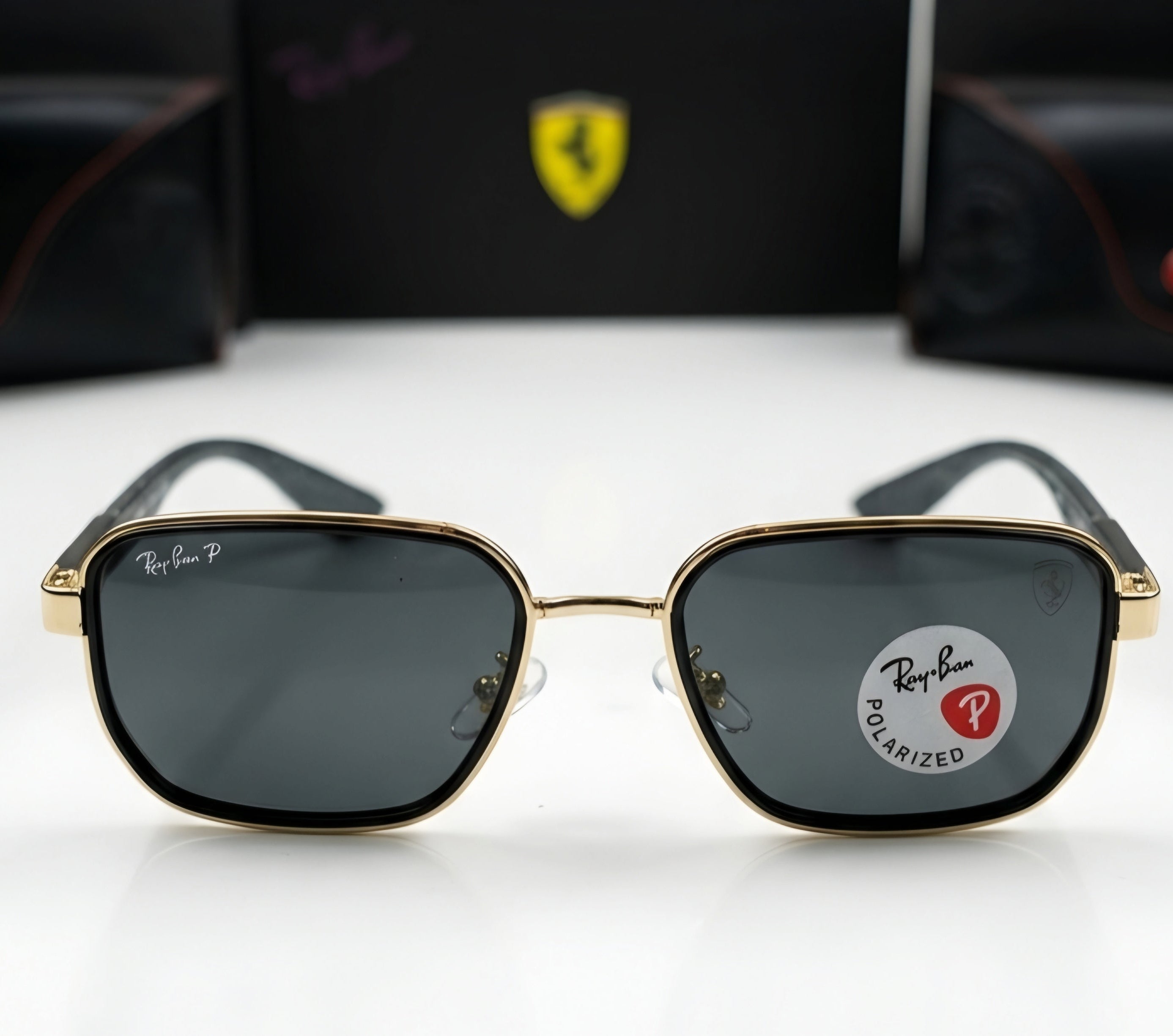 🏎️ Ray-Ban x Scuderia Ferrari (Edición Fibra de Carbono) 🏎️