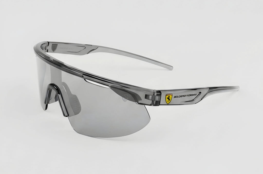 Ray-Ban x Scuderia Ferrari Shield Performance (Edición Humo / Gris Translúcido)