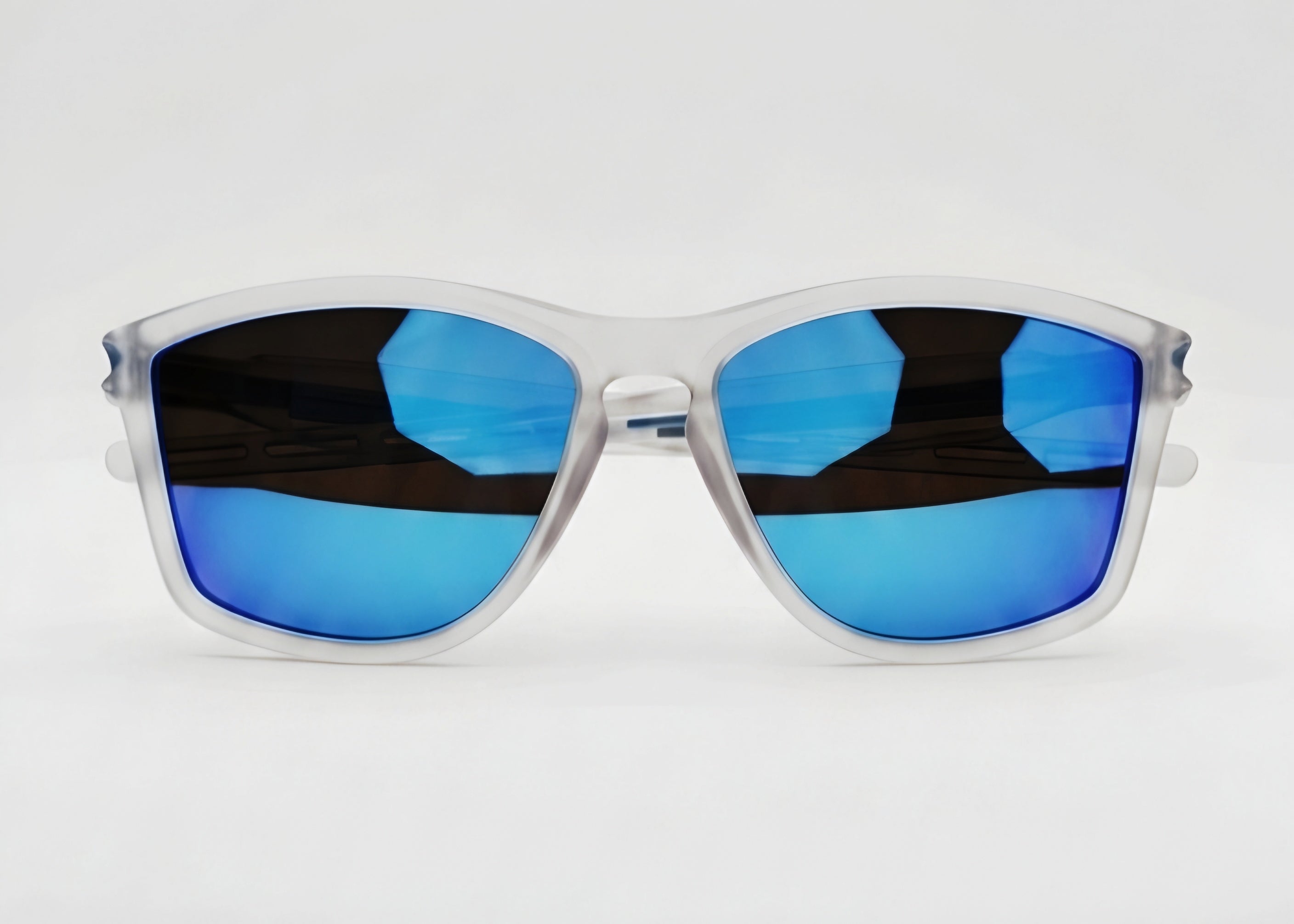 🔥 OAKLEY SAPPHIRE IRIDIUM | ¡RENDIMIENTO PURO, ESTILO AGRESIVO Y VISIÓN SIN LÍMITES! 🔥