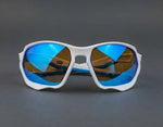 OAKLEY PLAZMA // MATTE WHITE & PRIZM SAPPHIRE: RENDIMIENTO GEOMÉTRICO SIN LÍMITES