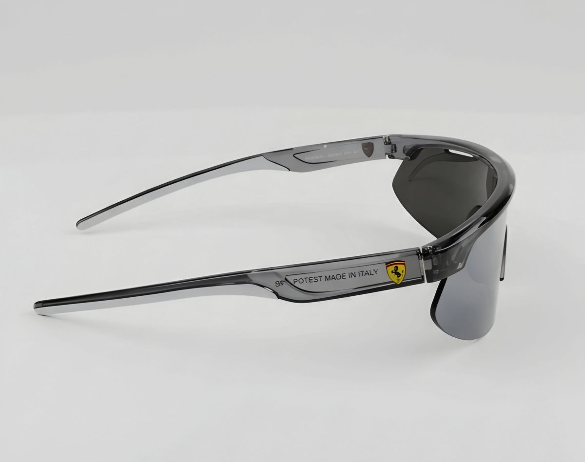 Ray-Ban x Scuderia Ferrari Shield Performance (Edición Humo / Gris Translúcido)